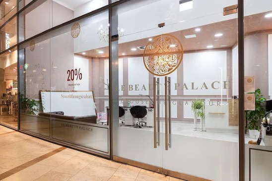 Herzlich Willkommen                  bei Le Beauty Palace !